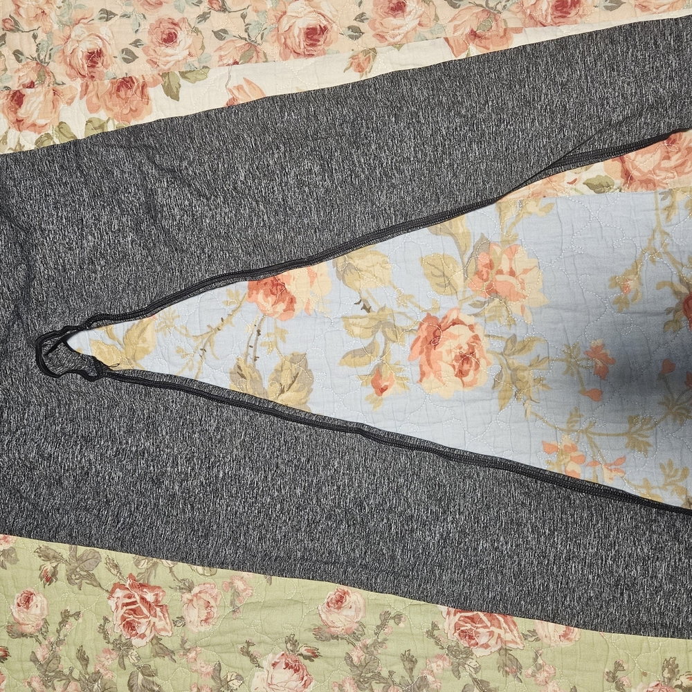 Gymshark Charcoal Heather Legging